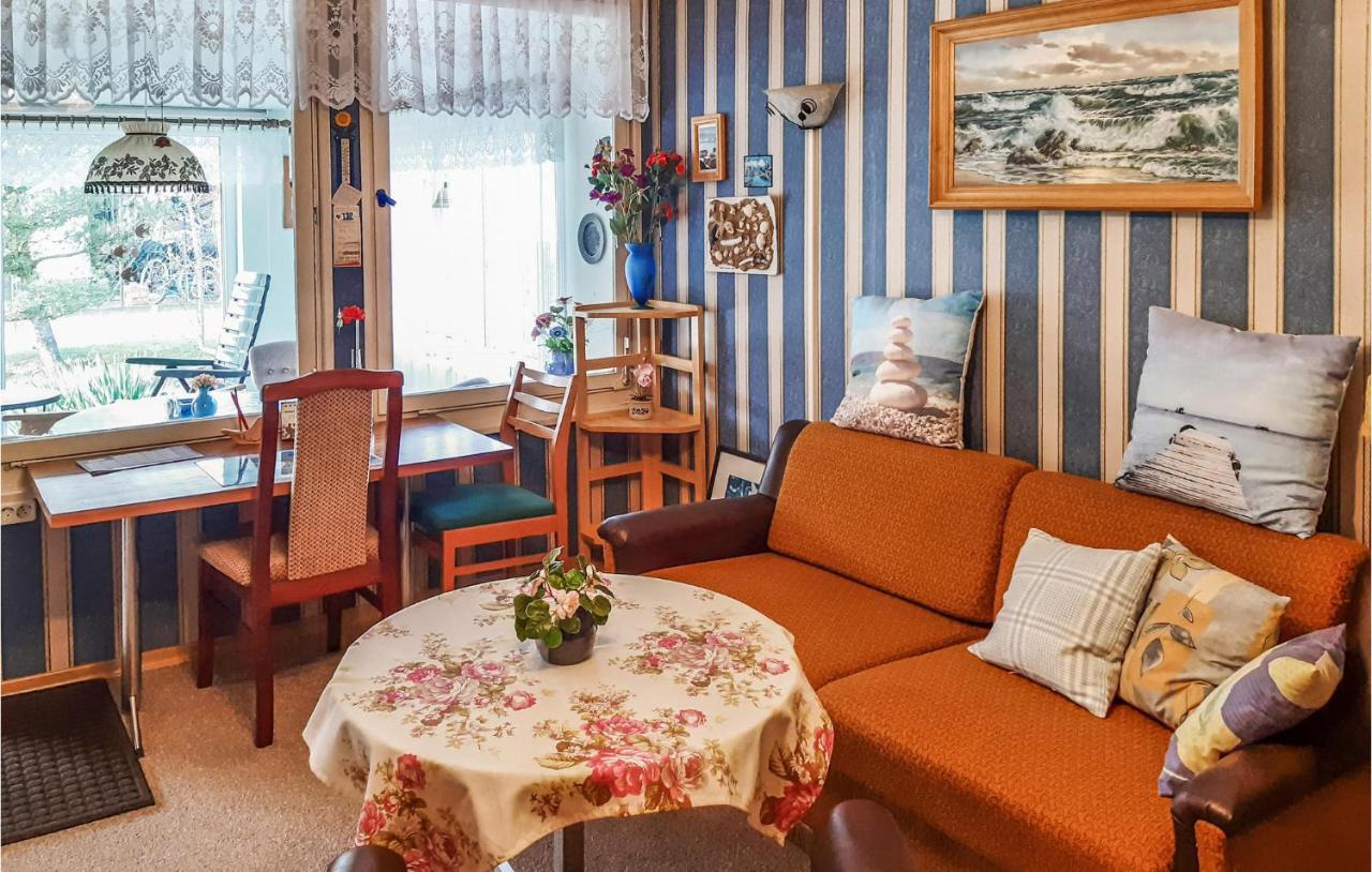1 Bedroom Gorgeous Home In Loissin Kültér fotó